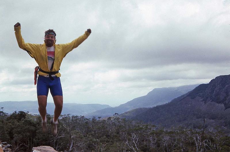 WT 0400 084-21 Australia.jpg